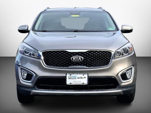 Used 2017 Kia Sorento EX w/ EX Premium Package image 5