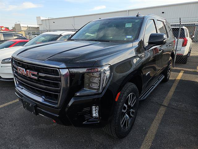 Used 2024 GMC Yukon AT4 w/ Technology Package AWD/4WD image 1
