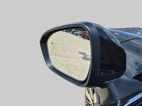 New 2025 Mitsubishi Outlander SEL image 12