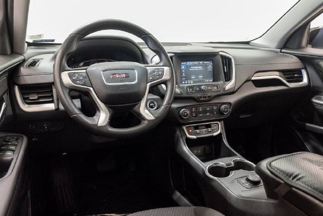 Used 2023 GMC Terrain SLE w/ Elevation Edition FWD image 7