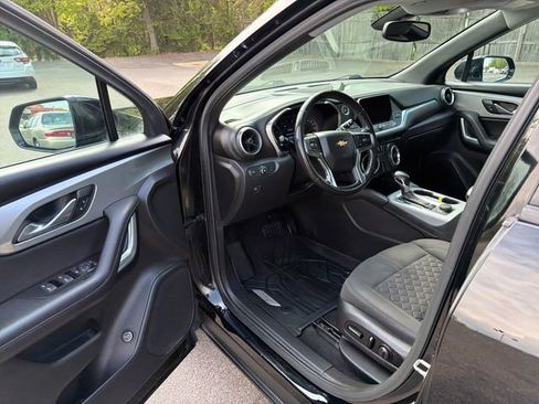 Used 2020 Chevrolet Blazer LT AWD/4WD image 29