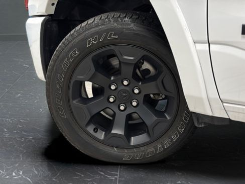 Used 2025 RAM 1500 Big Horn AWD/4WD image 36