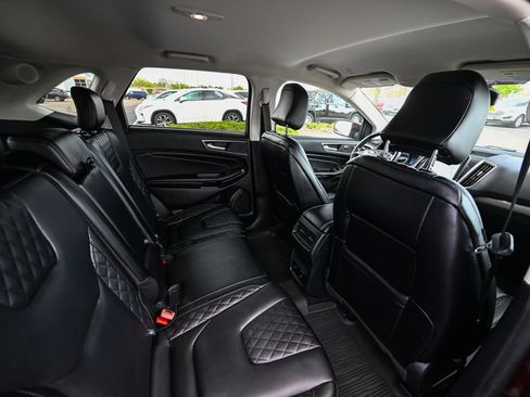 Used 2024 Ford Edge Titanium w/ Class II Trailer Tow Package AWD/4WD image 27