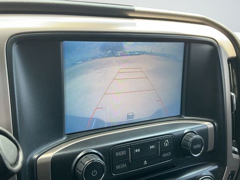 Used 2018 GMC Sierra 2500 Denali w/ Duramax Plus Package AWD/4WD image 12