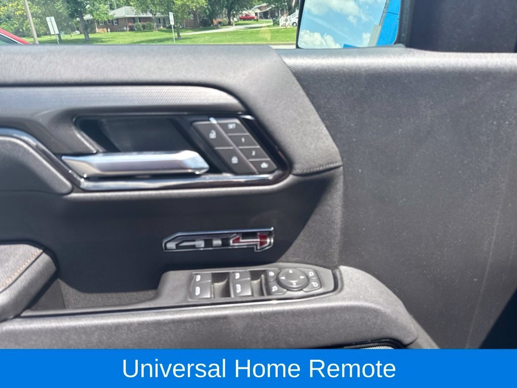 Used 2025 GMC Sierra 1500 AT4 w/ AT4 Premium Package AWD/4WD image 21
