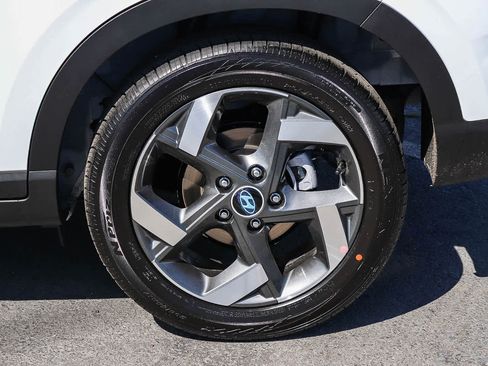 New 2026 Hyundai Venue SEL FWD image 11