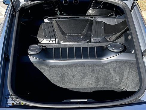 Used 2025 Porsche 718 Cayman GT4 RS image 29