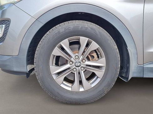 Used 2013 Hyundai Santa Fe Sport w/ Popular Equipment Pkg FWD image 8