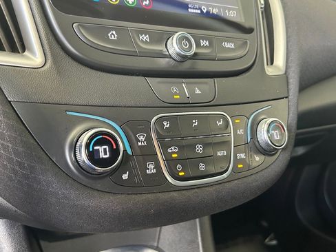 Used 2023 Chevrolet Malibu LT image 37