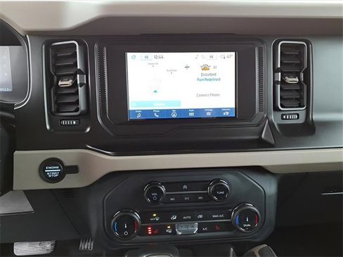 Used 2022 Ford Bronco Big Bend image 23