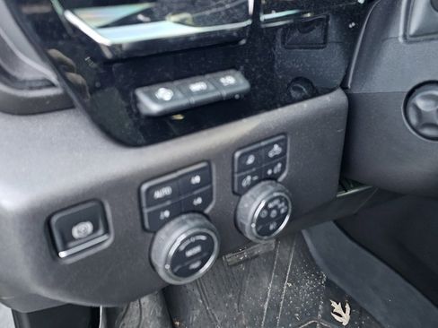 Used 2024 Chevrolet Silverado 1500 ZR2 w/ Technology Package image 12