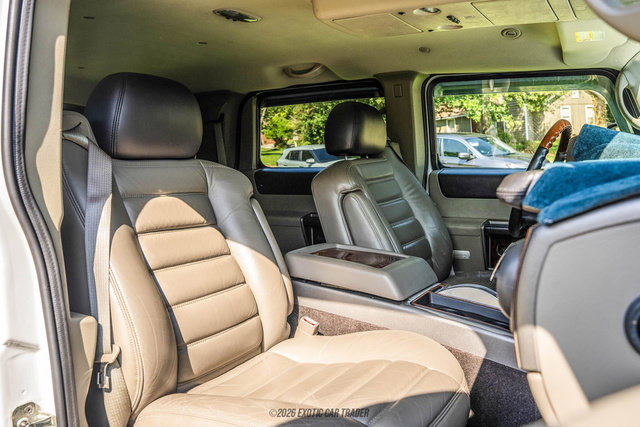 Used 2003 HUMMER H2 w/ Preferred Equipment Group AWD/4WD image 91