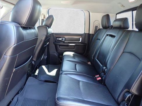 Used 2016 RAM 2500 Laramie w/ Convenience Group AWD/4WD image 8
