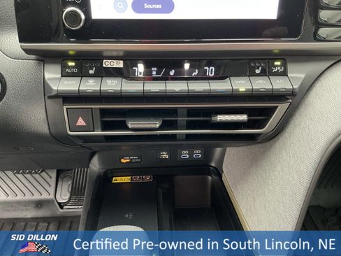 Used 2025 Toyota Camry LE image 12