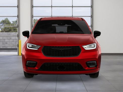 New 2026 Chrysler Pacifica Select FWD image 9