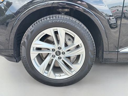 Used 2022 Audi Q7 3.0T Premium Plus AWD/4WD image 42