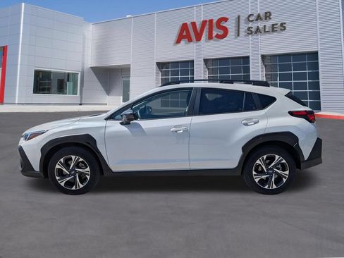 Used 2025 Subaru Crosstrek 2.5i Premium AWD/4WD image 10