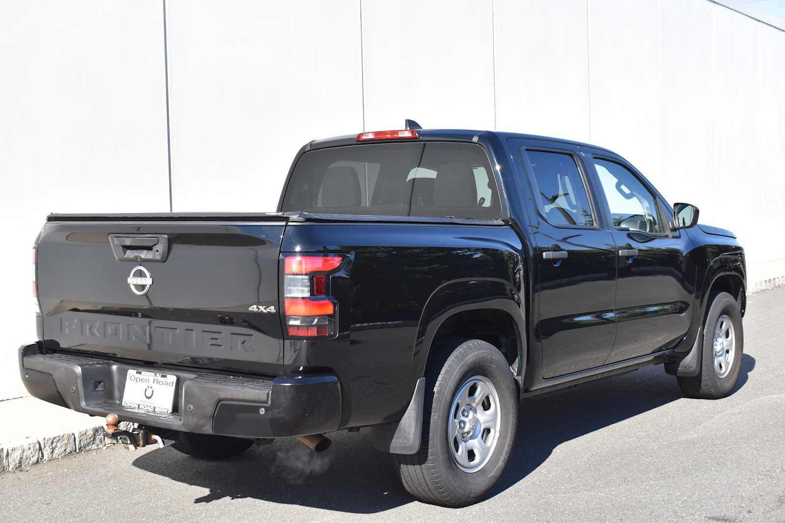 Used 2022 Nissan Frontier S w/ Technology Package AWD/4WD image 5