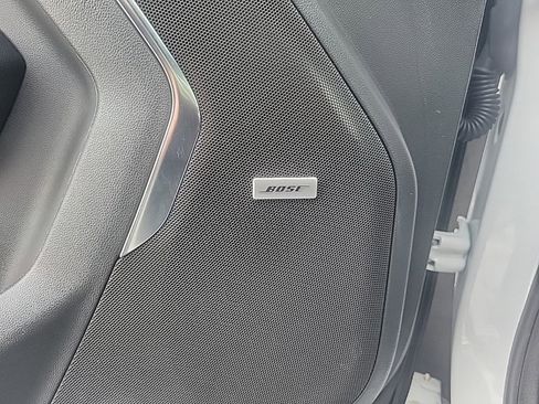 Used 2024 Chevrolet Suburban Z71 w/ Luxury Package image 23