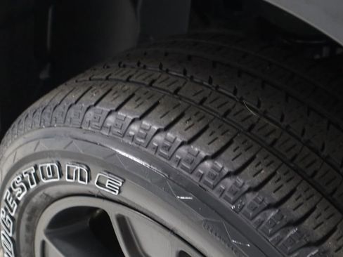Used 2023 RAM 1500 Big Horn AWD/4WD image 20