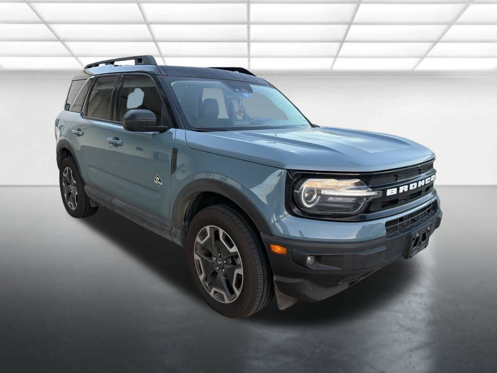Used 2023 Ford Bronco Sport Outer Banks w/ Tech Package AWD/4WD image 1