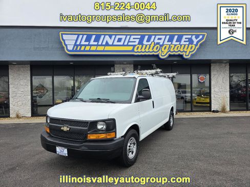 Used 2017 Chevrolet Express 2500 2500 Cargo image 1