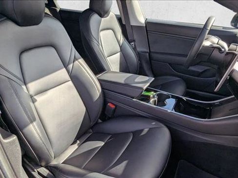 Used 2020 Tesla Model 3 Performance image 26