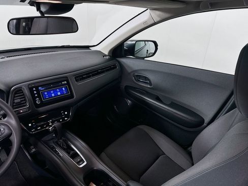 Used 2022 Honda HR-V EX image 17