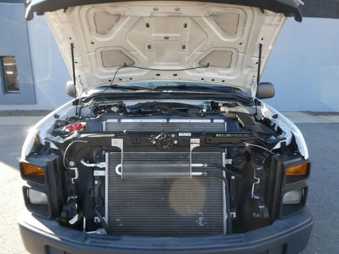 Used 2010 Ford F350 XL image 25