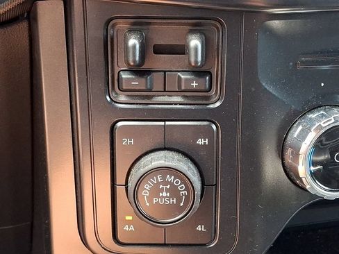 Certified 2025 Ford F150 Lariat w/ Equipment Group 501A Mid AWD/4WD image 22