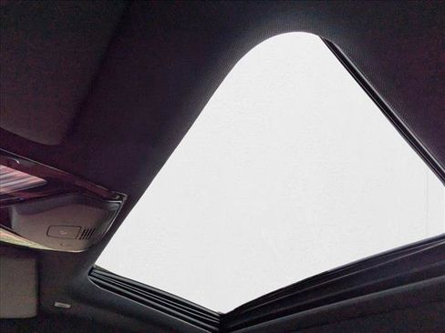 Used 2025 BMW i4 xDrive40i w/ Premium Package image 15