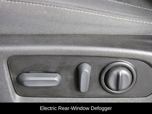 Used 2021 Chevrolet Silverado 1500 RST image 19