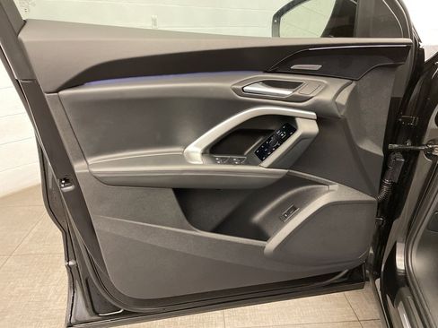 Used 2025 Audi Q5 Premium Plus image 21