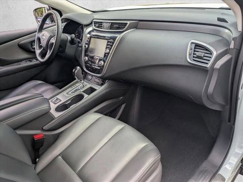 Certified 2024 Nissan Murano SV w/ SV Midnight Edition Package FWD image 21