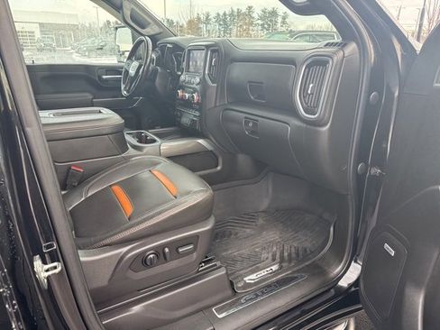 Used 2022 GMC Sierra 2500 AT4 w/ AT4 Premium Plus Package image 12