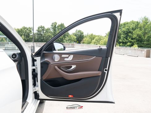 Used 2019 Mercedes-Benz E 450 4MATIC Sedan w/ Premium Package image 45