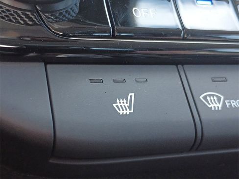 Certified 2024 Hyundai Elantra SEL w/ Convenience Package image 7