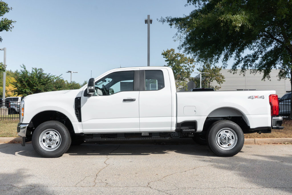 New 2027 Ford F250 XL w/ XL Chrome Package AWD/4WD image 15