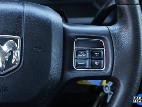 Used 2016 RAM 5500 Tradesman w/ Chrome Appearance Group RWD image 21