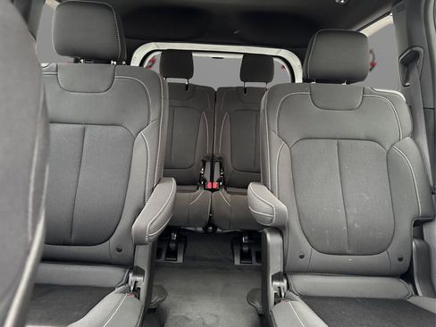 Used 2025 Jeep Grand Cherokee L Laredo w/ Luxury Tech Group I image 19