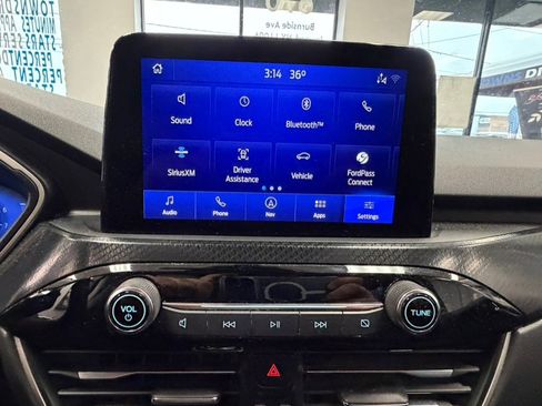 Used 2021 Ford Escape SEL w/ SEL Stealth AWD Package image 37