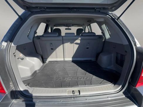 Used 2009 Hyundai Tucson GLS FWD image 17