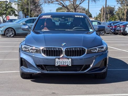 Used 2025 BMW 330i xDrive Sedan w/ Premium Package image 2