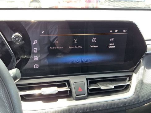 Used 2024 Chevrolet TrailBlazer LS w/ LS Convenience Package FWD image 24