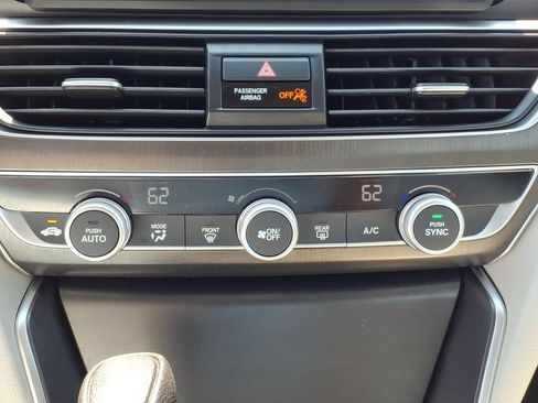 Used 2019 Honda Accord LX image 8
