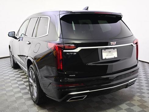 Used 2024 Cadillac XT6 Premium Luxury w/ LPO, Floor Liner Package AWD/4WD image 4