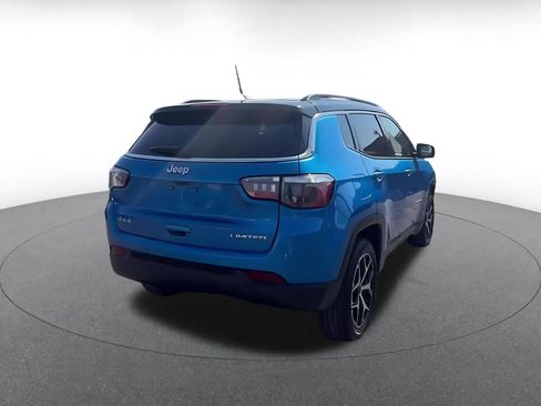 Used 2025 Jeep Compass Limited AWD/4WD image 15