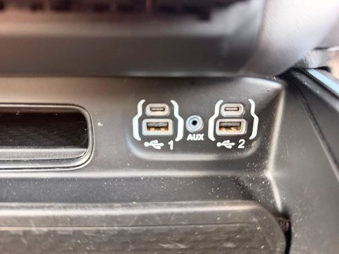 Used 2022 RAM 1500 Big Horn AWD/4WD image 20