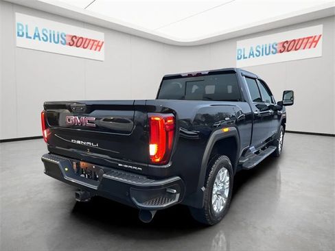 Used 2020 GMC Sierra 2500 Denali w/ Denali Ultimate Package image 3