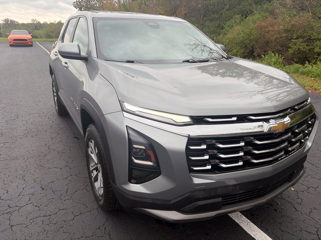 Used 2026 Chevrolet Equinox LT FWD image 7
